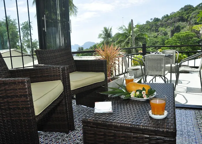 3 star hotel: Papaya Phi Phi Resort